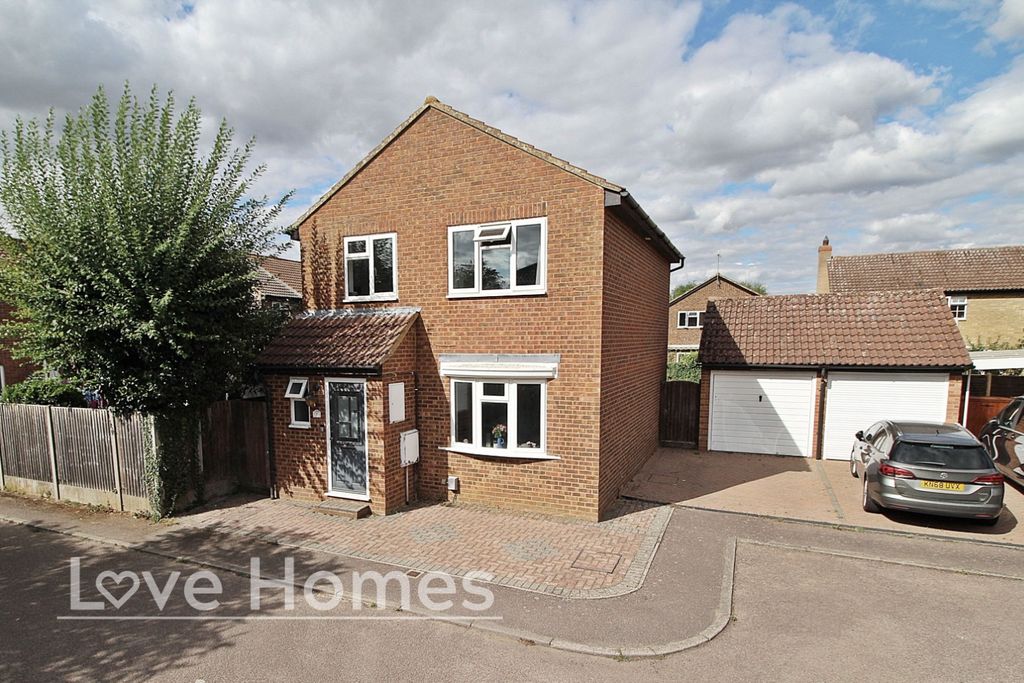 Property photo 1 of 11 3937842