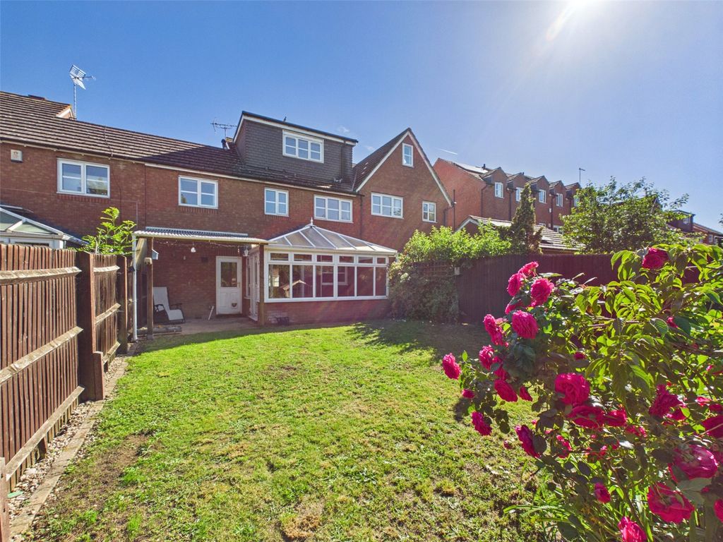Property photo 1 of 34 Picture No. 29