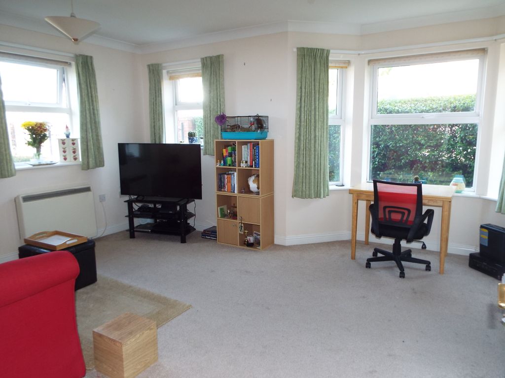 Property photo 3 of 8