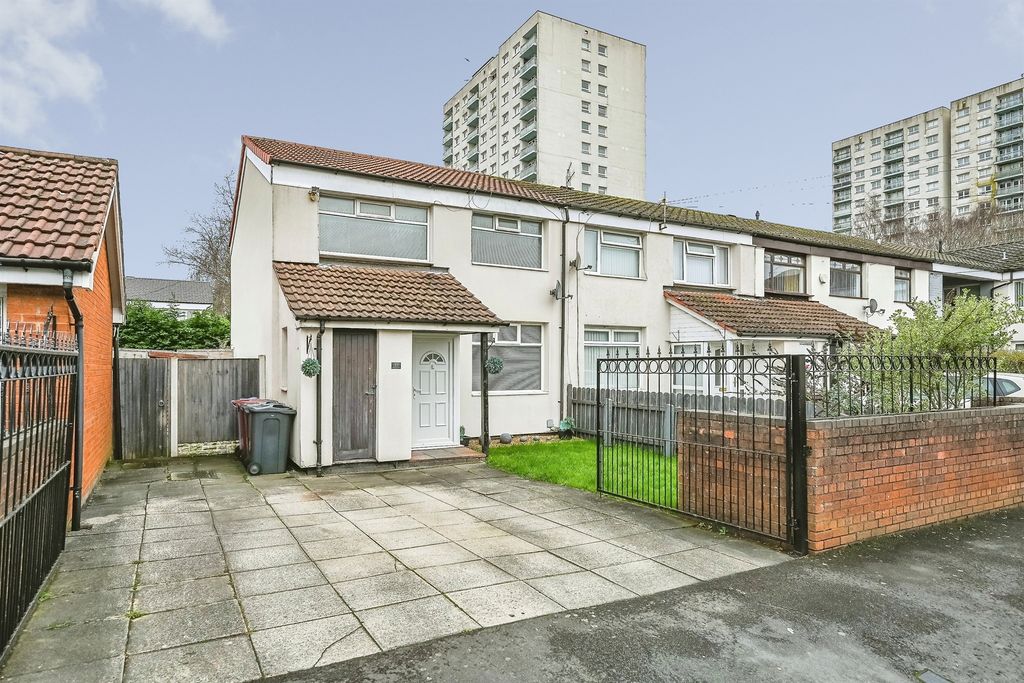Property photo 1 of 11