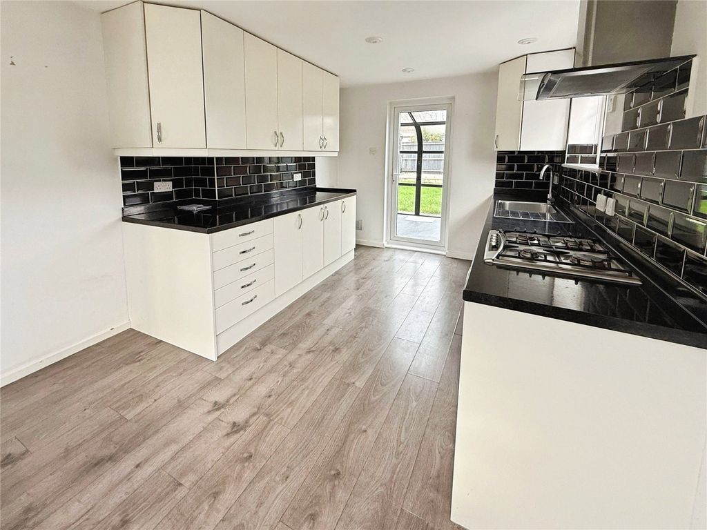 Property photo 2 of 11 Picture No. 11