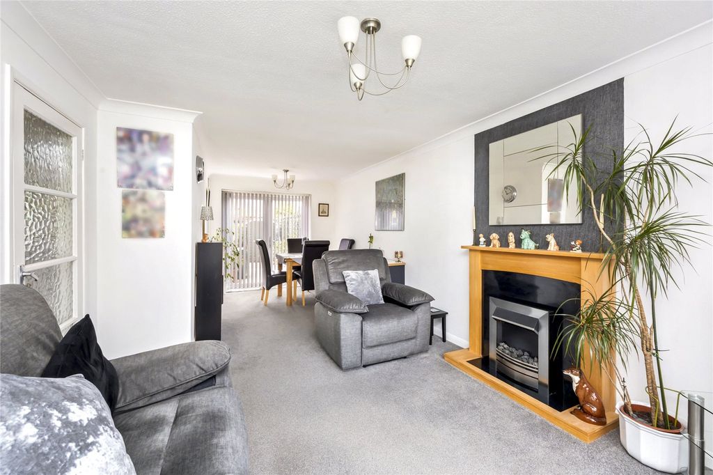 Property photo 3 of 16 Picture No. 08