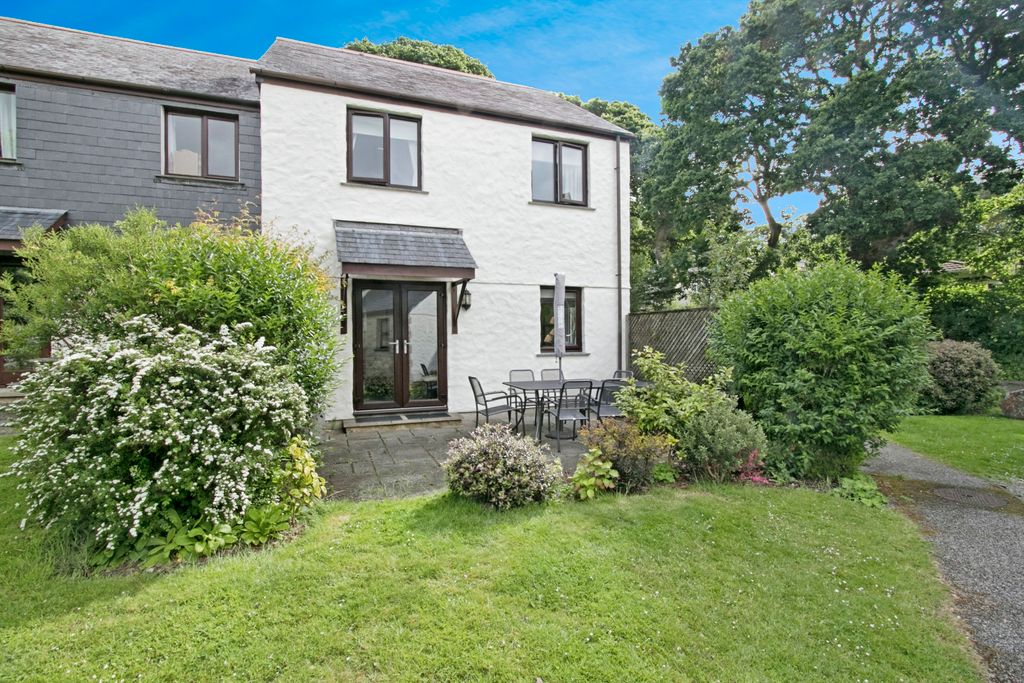 Property photo 1 of 17 Photography