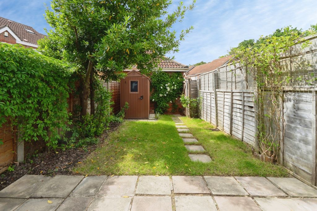 Property photo 2 of 17