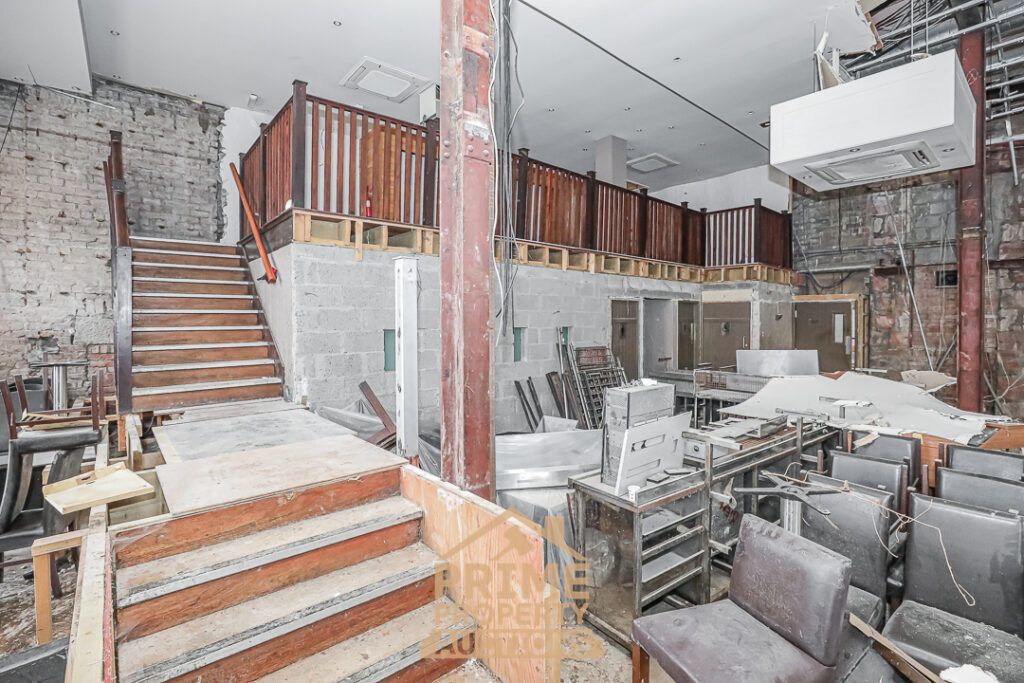 Property photo 2 of 41