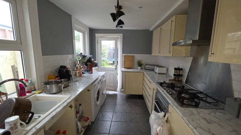 Property photo 2 of 12 Photo 2