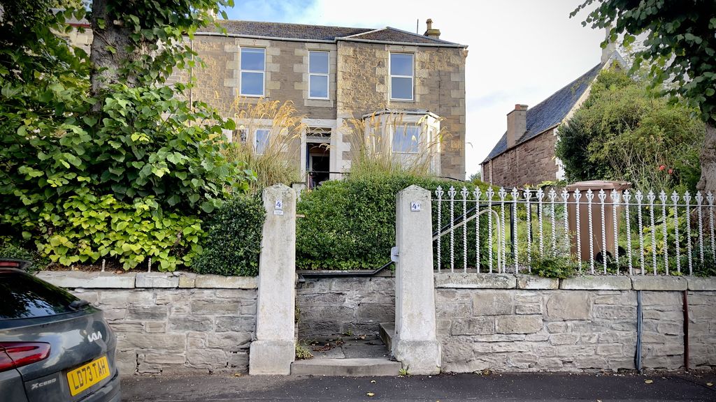 Property photo 1 of 35 Img_0945