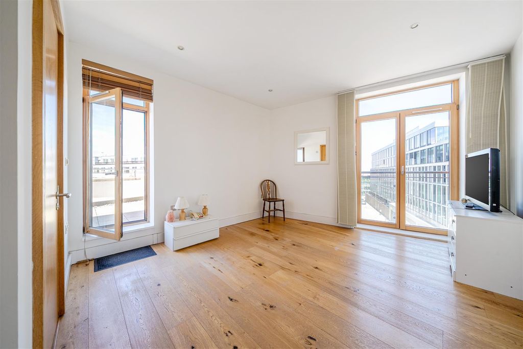 Additional image 9 of 2 bed flat for saleTrinity Gate, Epsom Road, Guildford GU1