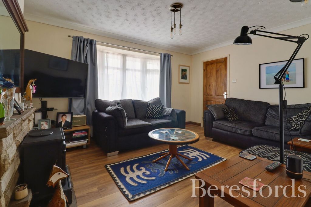 Property photo 3 of 30 Picture 3