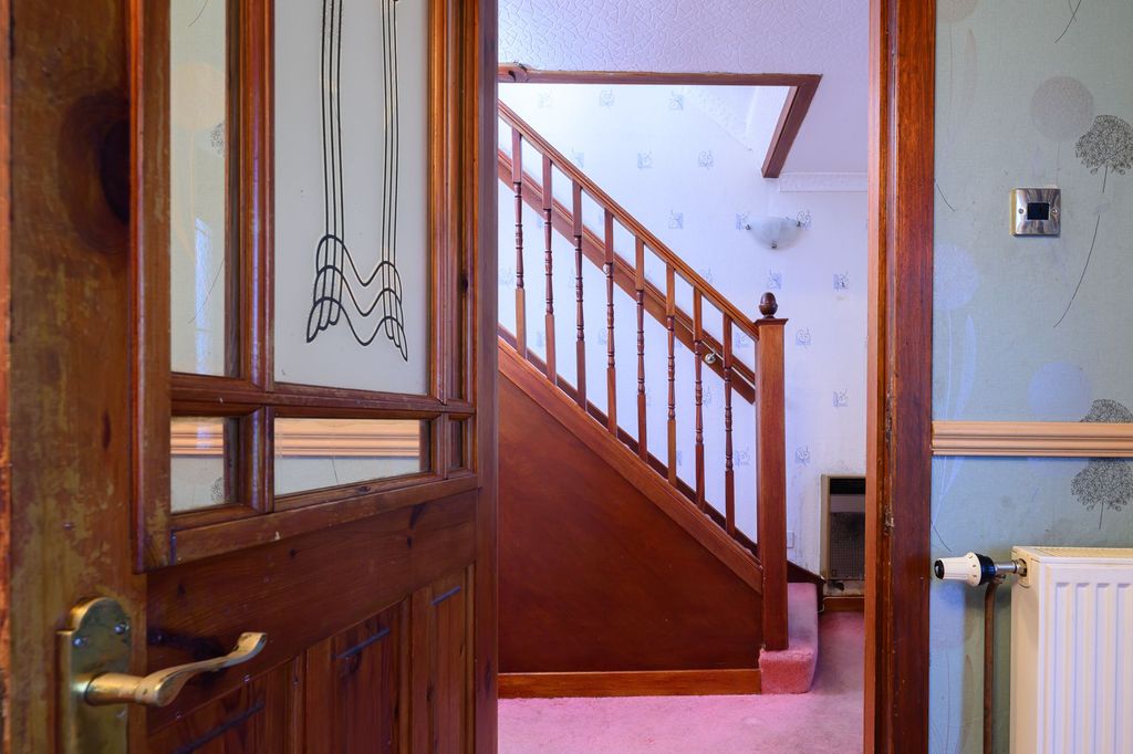 Additional image 5 of 2 bed end terrace house for salePennyfern Road, Greenock PA16
