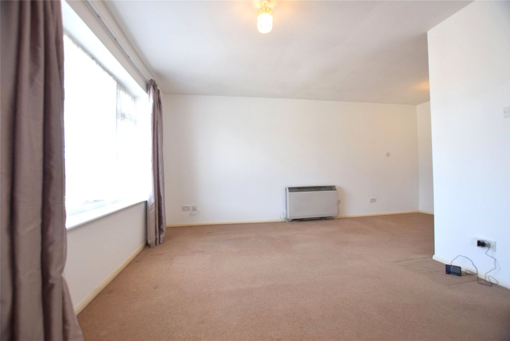 Property photo 3 of 5 Picture No. 05