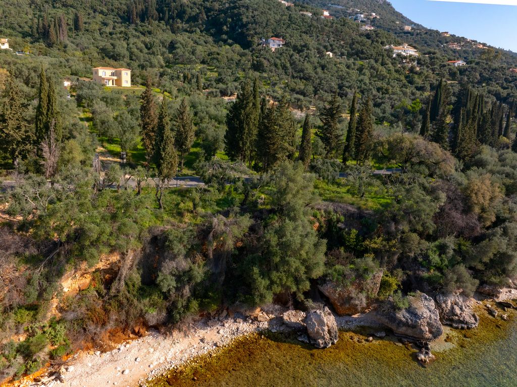 Property photo 3 of 11