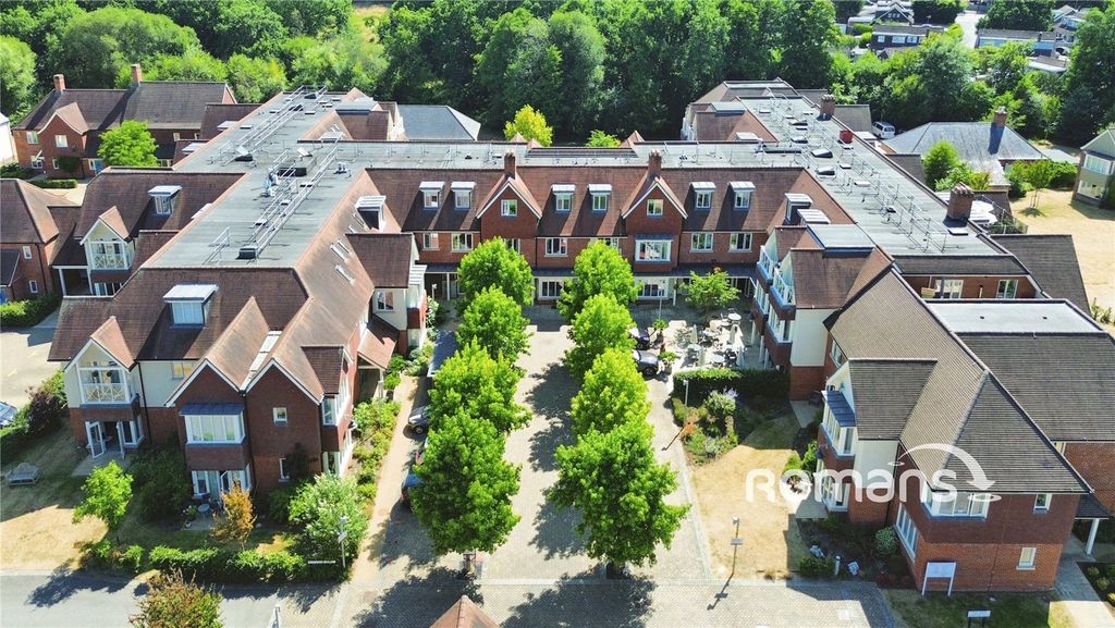 Property photo 1 of 26 Picture No. 27