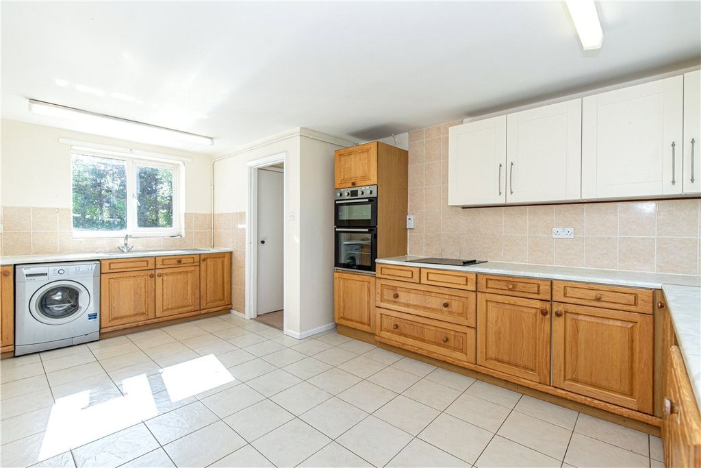 Property photo 2 of 9 Picture No. 02