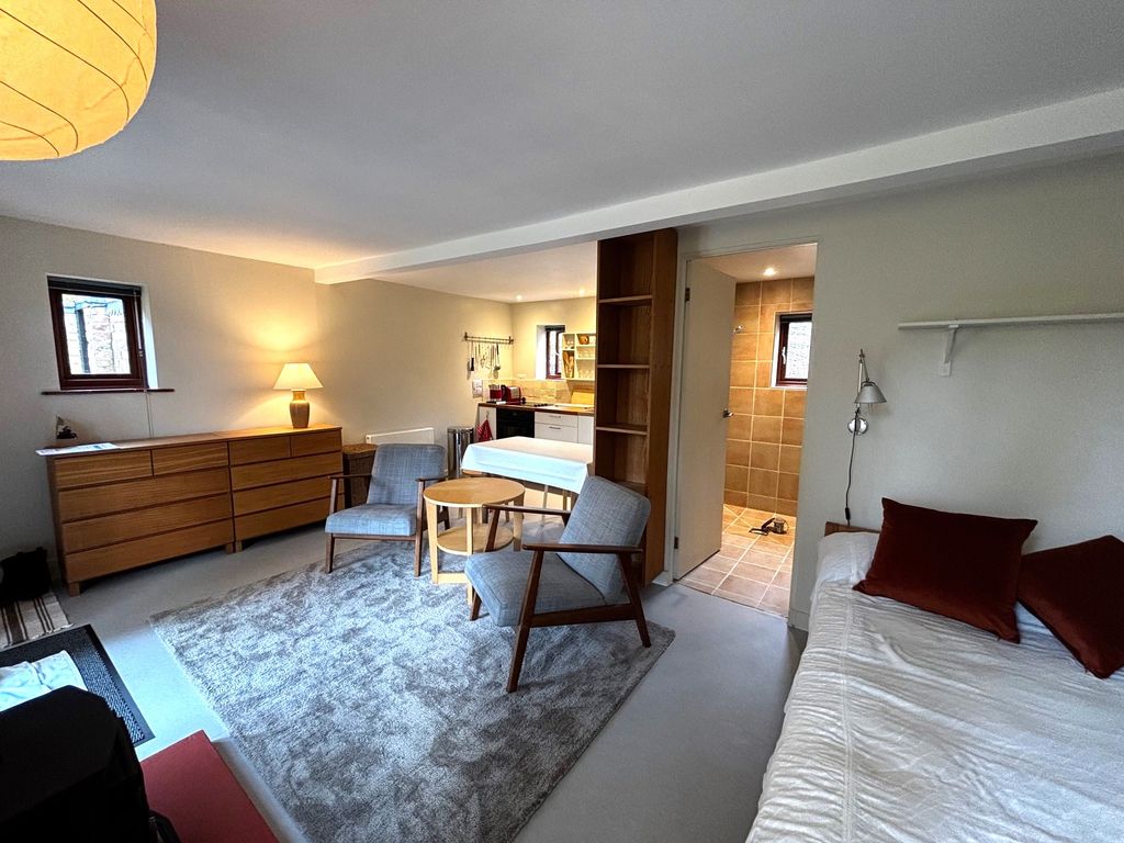 Property photo 2 of 8 Living Room