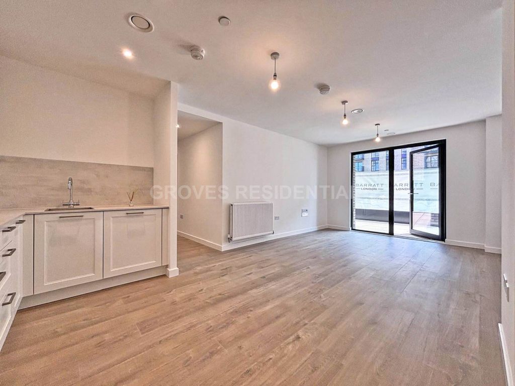 Property photo 3 of 10