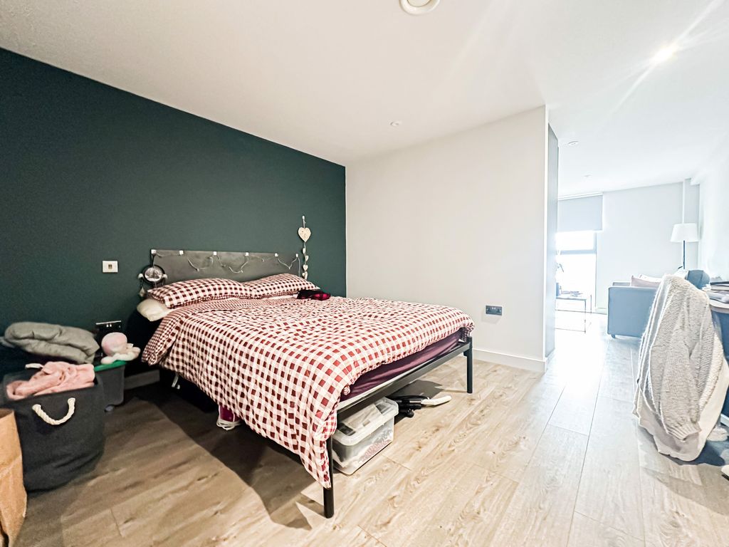 Property photo 3 of 4 Photo 4