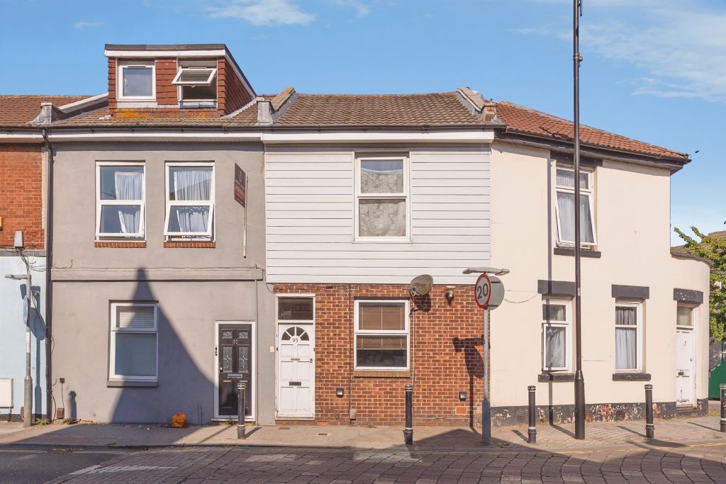 Property photo 1 of 18