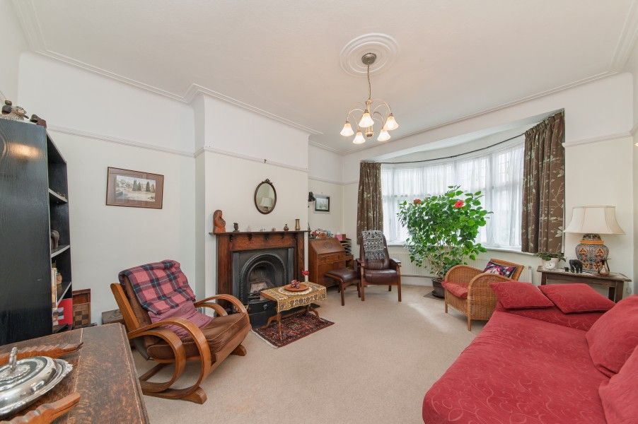Property photo 3 of 25