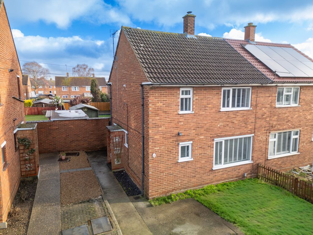 Property photo 2 of 14