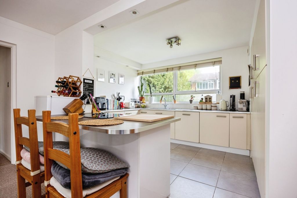 Property photo 2 of 21 Pbox-Img.Jpg