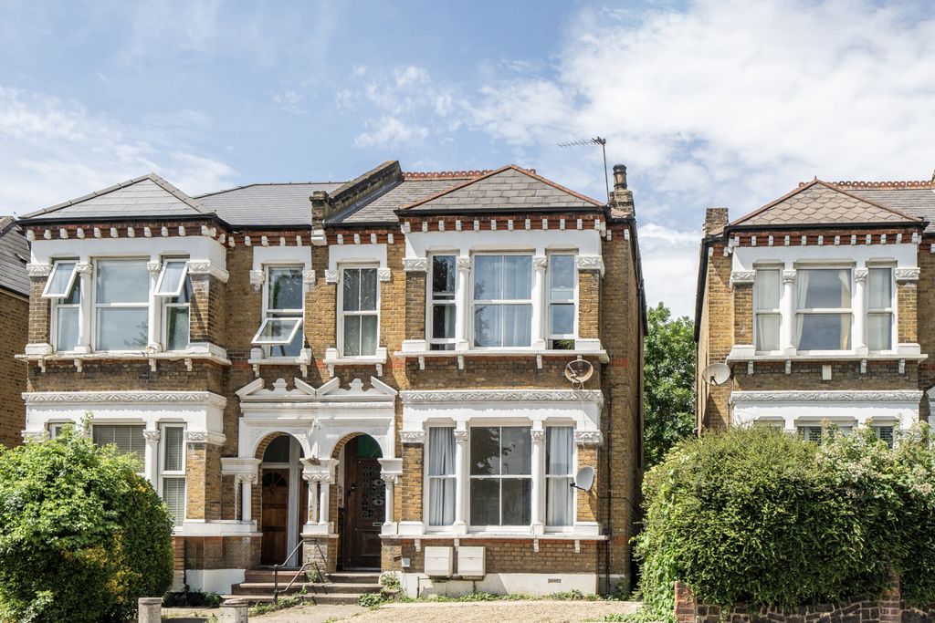 Property photo 1 of 35 1468476-7-6A1d863...