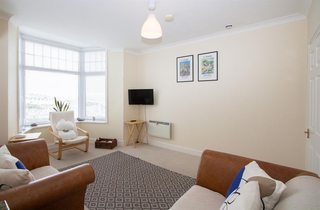 Property photo 3 of 14 3 - Lounge 2.Jpg