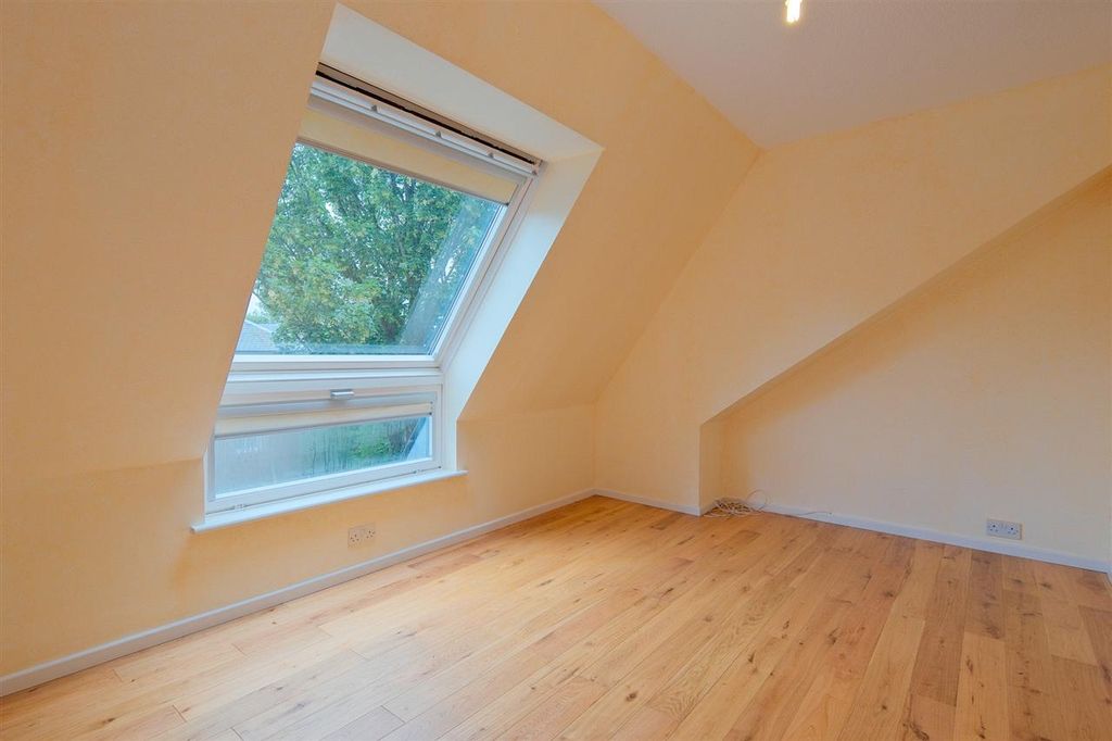Additional image 12 of 2 bed flat for saleAuchingramont Court, Hamilton ML3