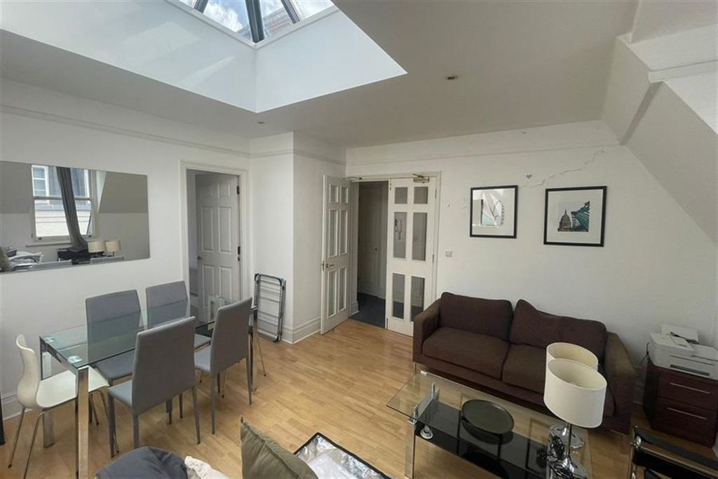 Property photo 1 of 14 (Main)
