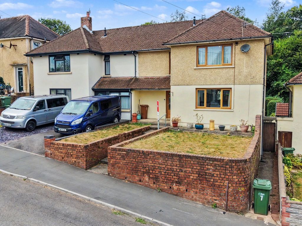 3 bed semi-detached house for saleHeol-Y-Nant, Bryncenydd, Caerphilly CF83