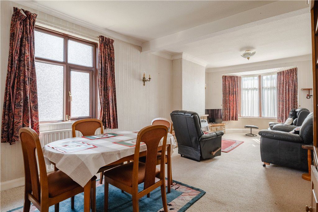 Property photo 2 of 17 Living Dining Room