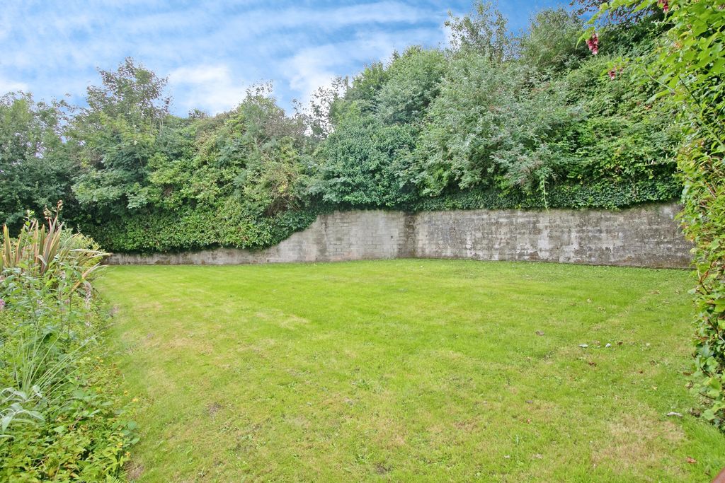 Additional image 17 of 1 bed flat for saleCollege Hill, Penryn, Cornwall TR10