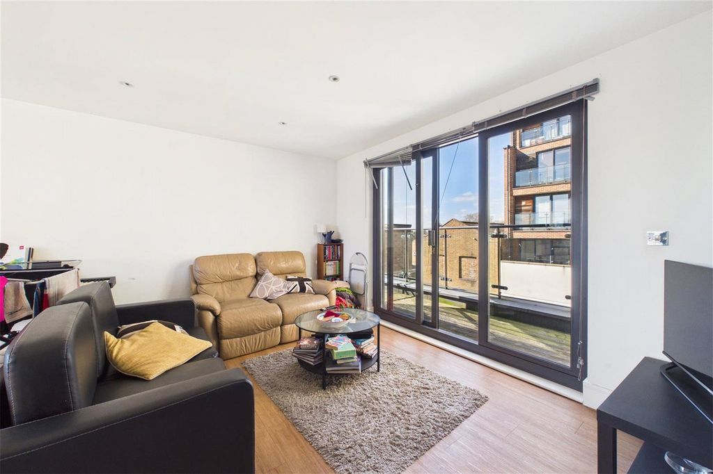 Property photo 1 of 16 Picture No. 01