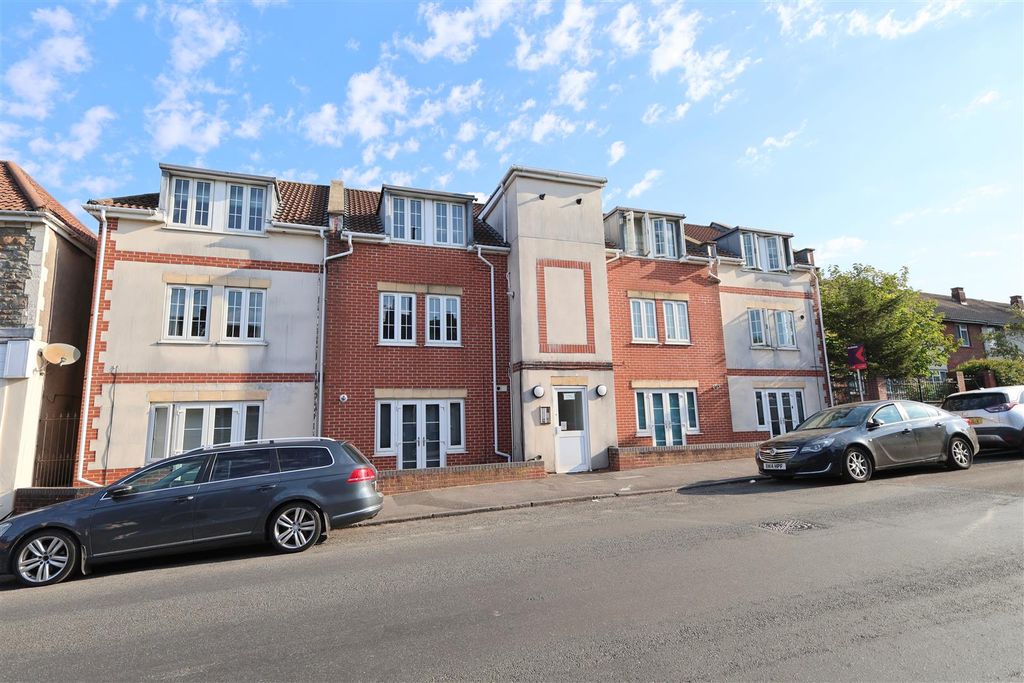 Property photo 1 of 16 Fei.Jpg