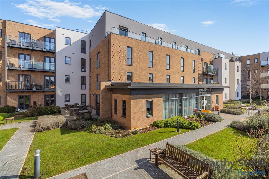 Property photo 1 of 20 8683548-Exterior04.Jpg