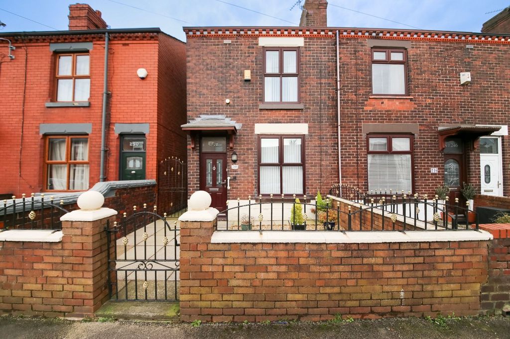 Property photo 2 of 18