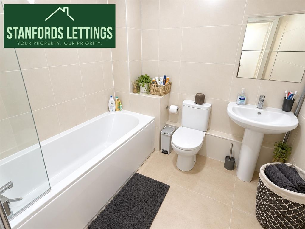 Property photo 3 of 4 Bathroom.Png