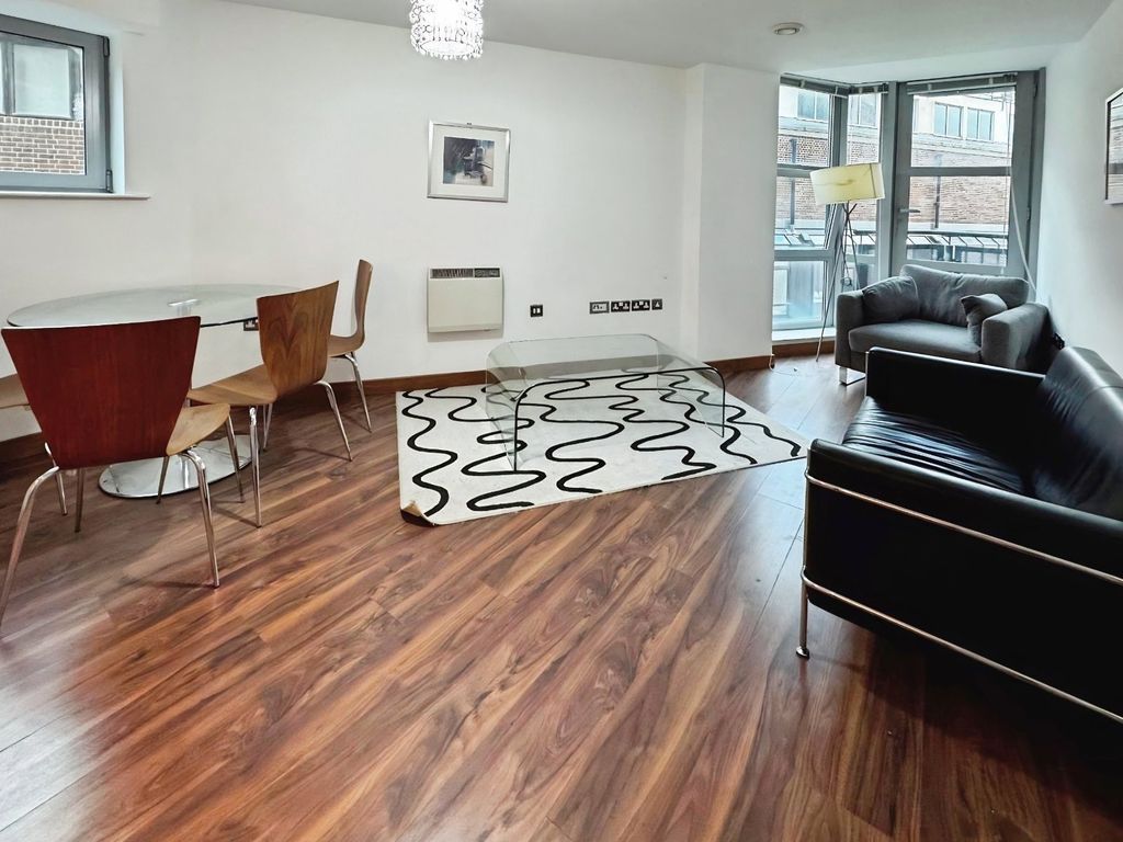 Property photo 1 of 6 Picture No. 23