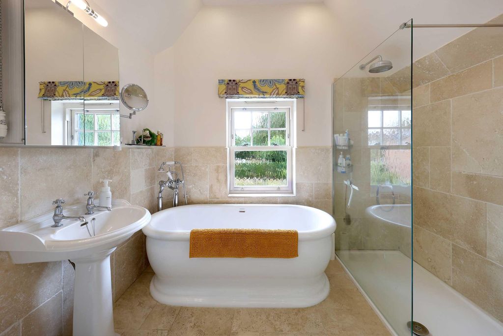 Additional image 16 of 4 bed detached house for saleCourt Road, Maidenhead, Berkshire SL6