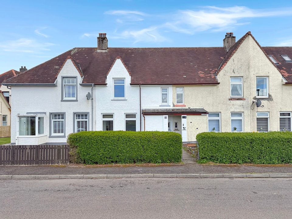 Property photo 3 of 44