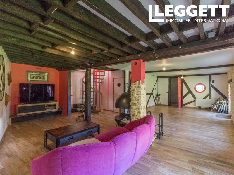 Property photo 3 of 10