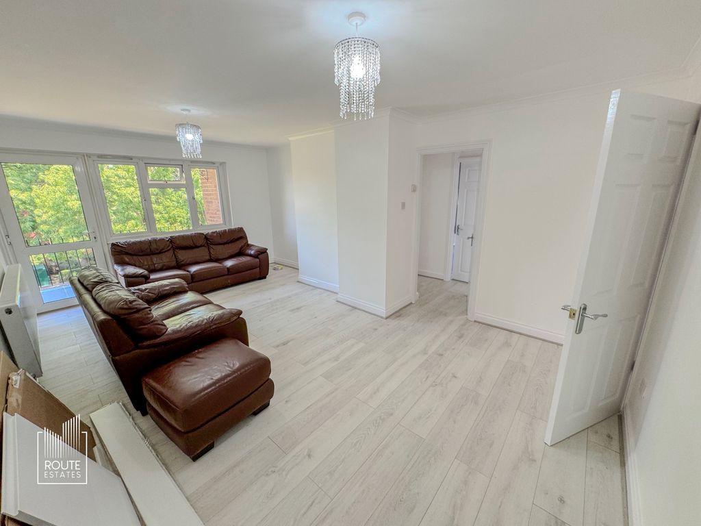 Property photo 2 of 10 Photo 9