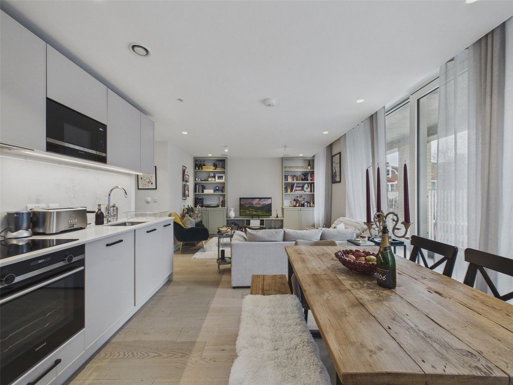 Property photo 1 of 14 Picture No. 07