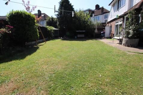 Property photo 3 of 18 236954_131Wood_Img_02_0000_Max_476x317