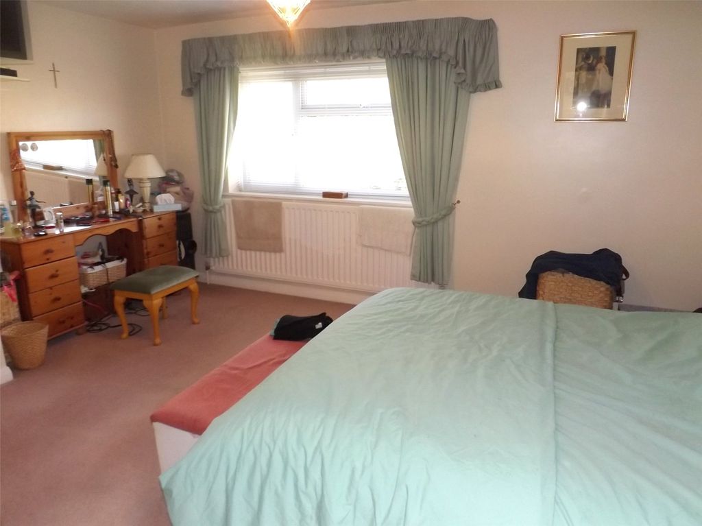 Property photo 3 of 12 Picture No. 06