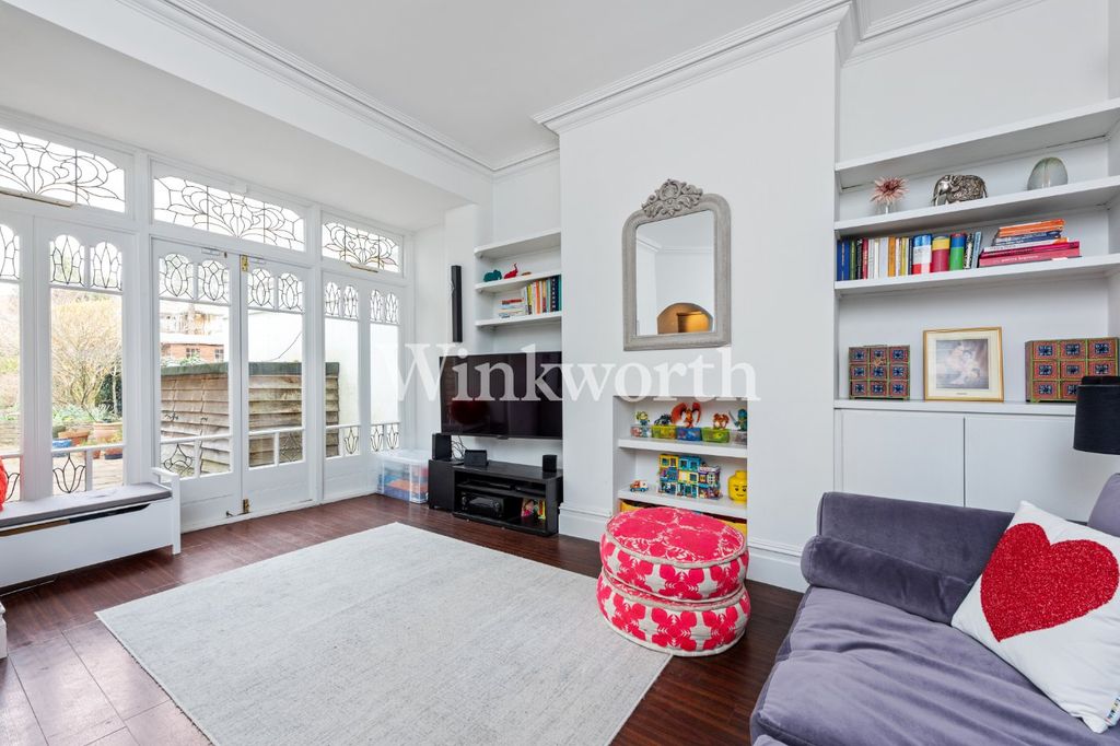 Property photo 3 of 22 Picture No. 26