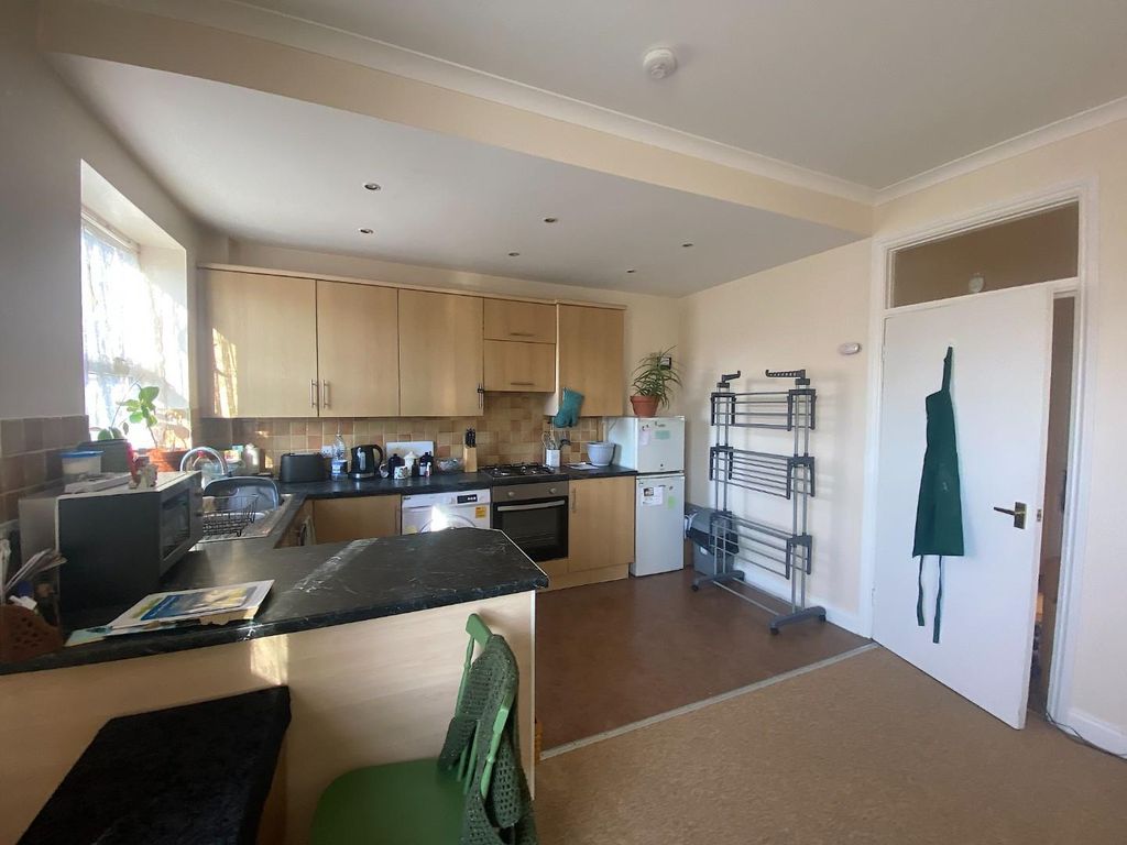 Property photo 3 of 10 Photo 21-11-2025, 11 38 11.Jpg