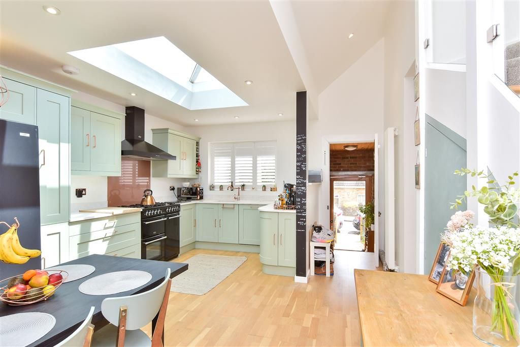 Property photo 1 of 13 Kitchen