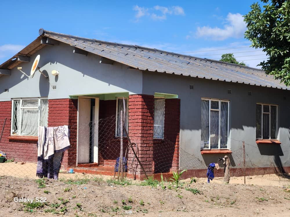 Property photo 1 of 6