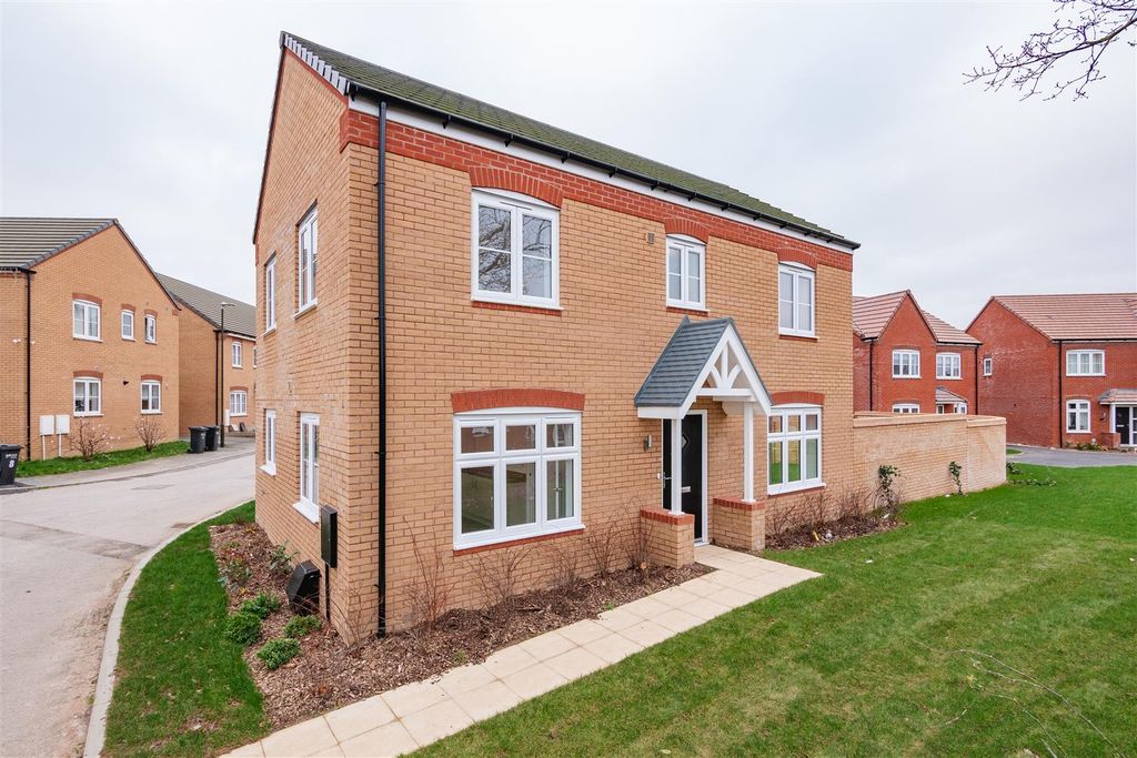 Property photo 1 of 18 P1566638.Jpg